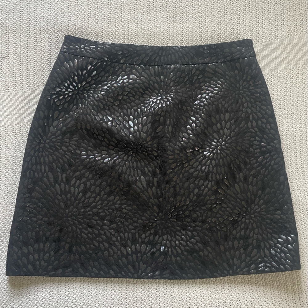 Loft black textured pattern mini
